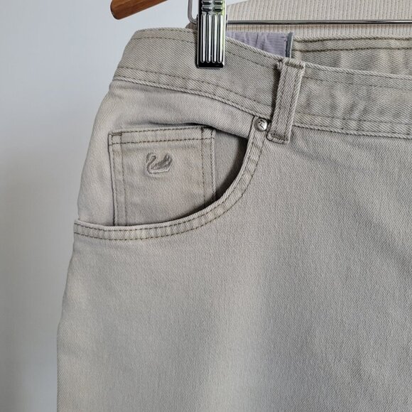 Gloria Vanderbilt Women’s Khaki Amanda High Rise Slim Leg Stretch Jeans (Size: 1 - Picture 9 of 14